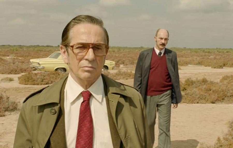 image from the film ROJO